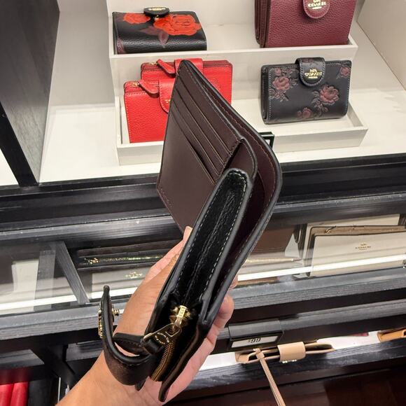 Coach Medium Corner Zip Wallet With Floral Print CCL63 Black/Red - Picture 5 of 5